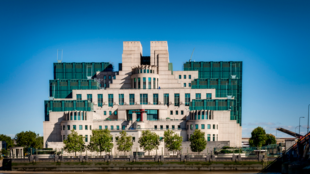 Mi6 Investigation Queen January 5th How Britain Built its Top Secret MI6 HQ
