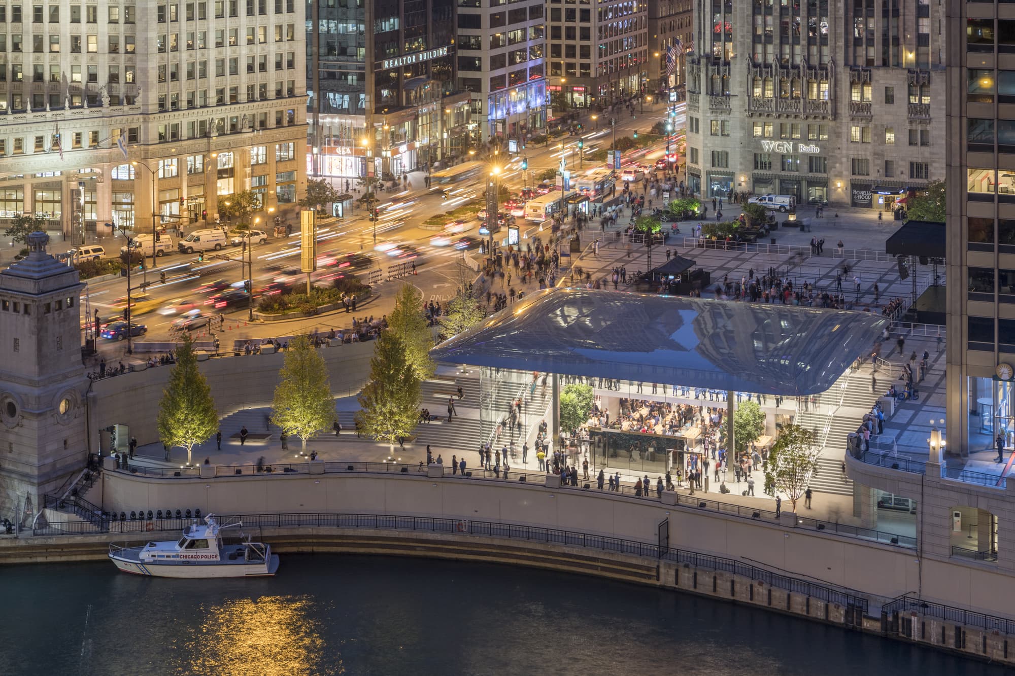 Chicago's new Apple store has a MacBook Air for a roof